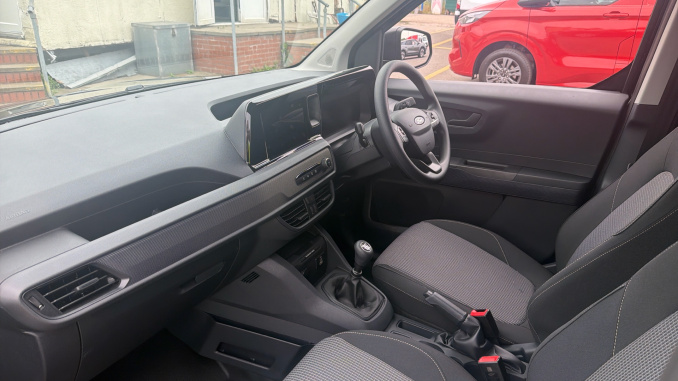 Ford Transit Courier Diesel 1.5 EcoBlue Trend Van - Image 13